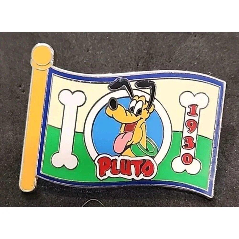 Disney Pin Pluto Dog 1930‎ Character Flag Mystery WDW LE Limited Ed. 250 69844
